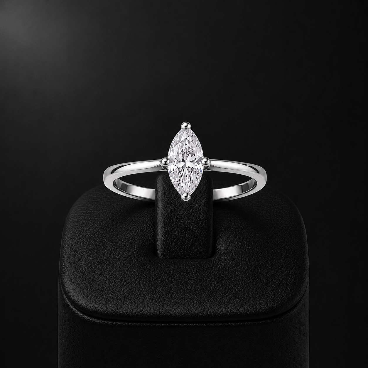 Anillo Solitario Marquesa en Plata 925