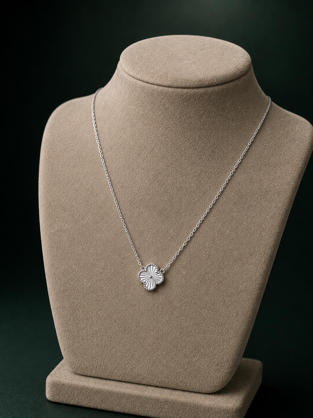 Collar Trébol Único – Plata 925